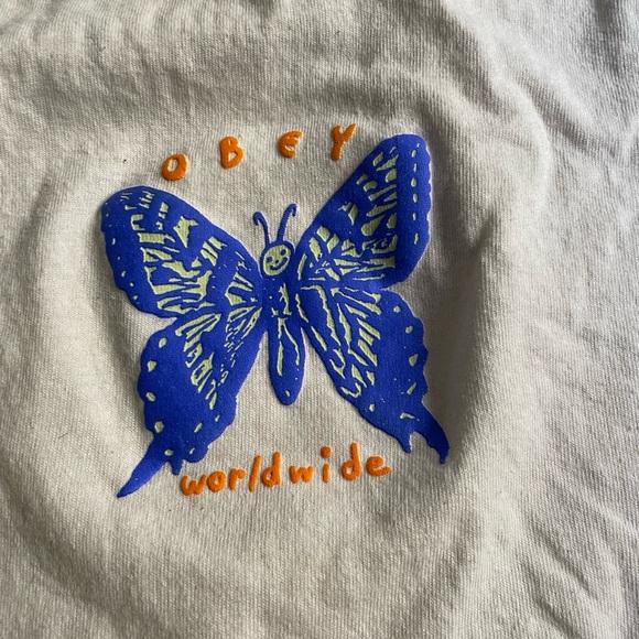 Men’s Obey shirt sleeve graphic tee size Medium - Picture 4 of 4